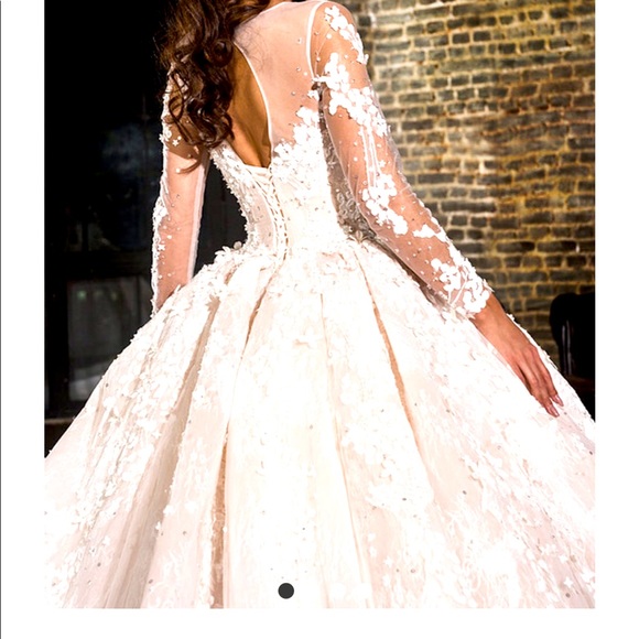 🔥Gorgeous 🔥Wedding dress size 10 - Picture 2 of 9